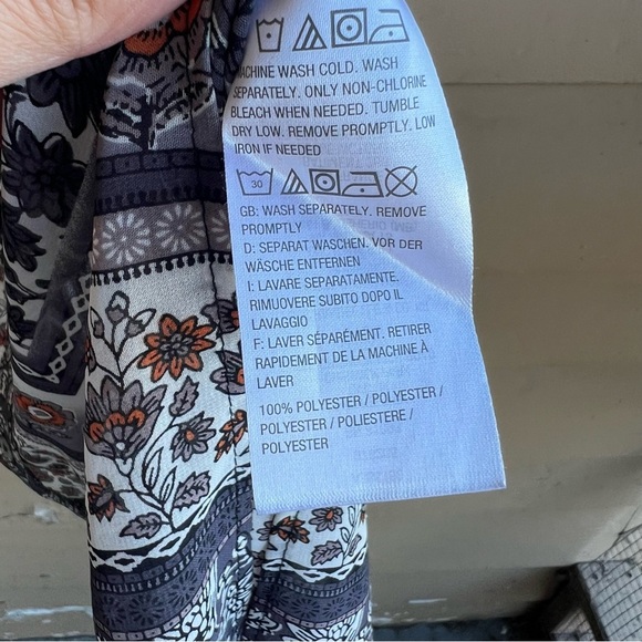 Susan Graver Boho Floral Sheer Tunic Top - Size Small - Picture 3 of 4